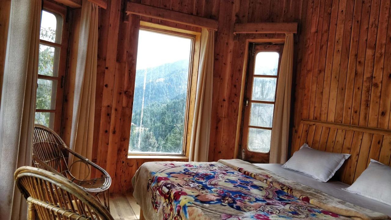 Loghouse At Khajjiar Lake Екстер'єр фото